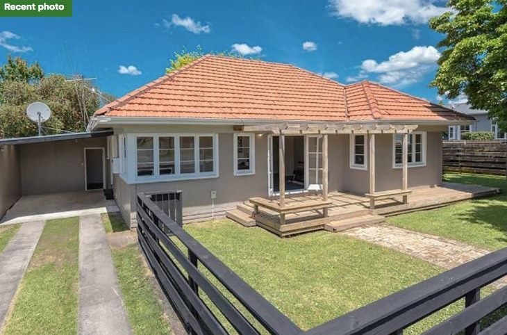 94A Cook Street, Hamilton East, Hamilton - Carousel 2