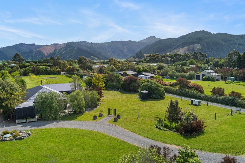 19 Isobel Place, Rarangi, Blenheim - Carousel 2