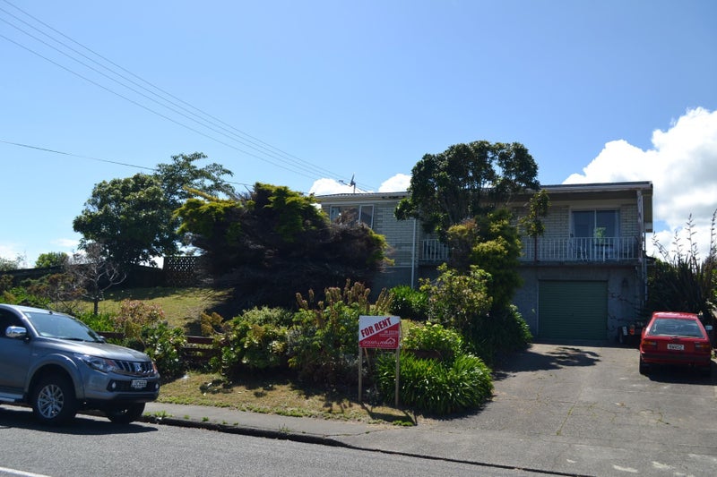 74 Alexander Road, Raumati Beach, Paraparaumu - Carousel 2