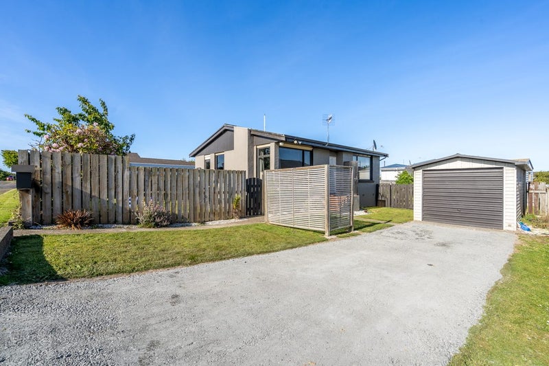17 Metzger Street, Georgetown, Invercargill - Carousel 1