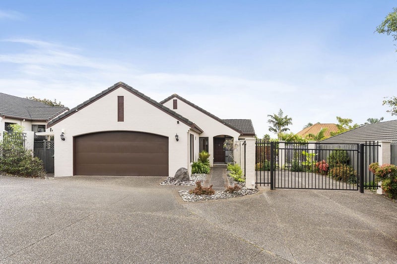 23 Kilsyth Way, East Tamaki Heights, Auckland - Carousel 1