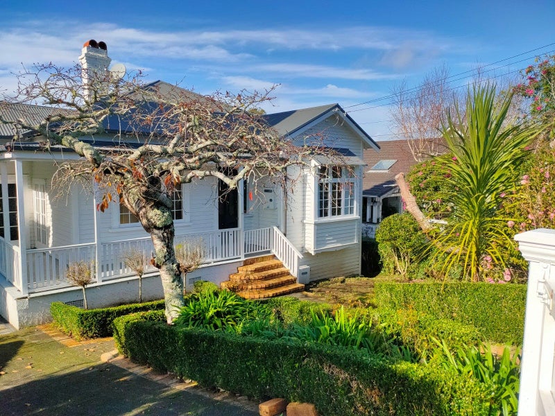 20 Lochiel Road, Remuera, Auckland - Carousel 1