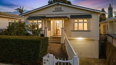 86 Peary Road, Mount Eden, Auckland - Carousel 1