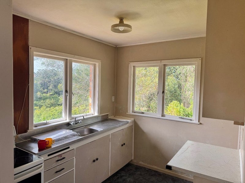 39B Anthony Crescent, Bader, Hamilton - Carousel 2