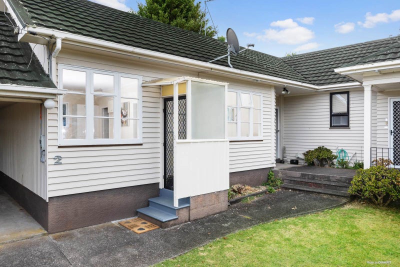 2/28 Cadman Avenue, Greenlane, Auckland - Carousel 1