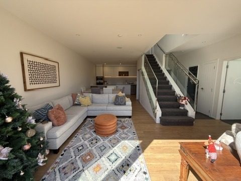 905E East Coast Road, Northcross, Auckland - Carousel 1