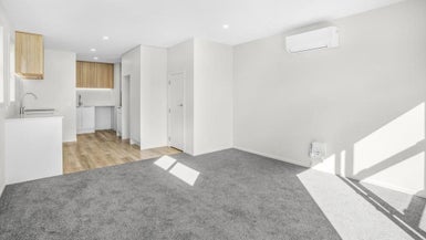 79 Te Ara o Papatahi, Wainuiomata, Lower Hutt - Carousel 1