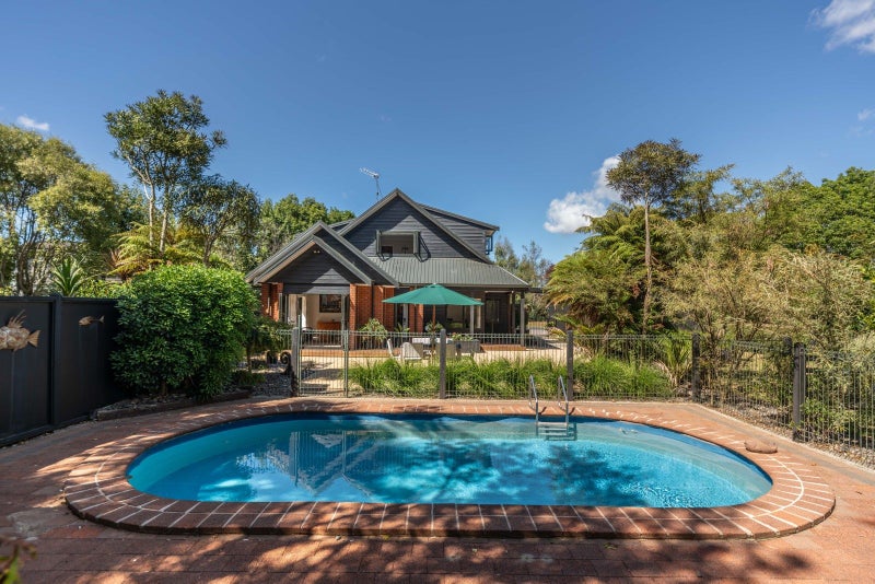 41 Cowley Drive, Leamington, Cambridge - Carousel 1