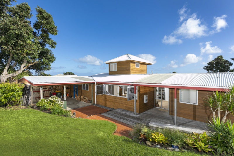 5 Ngatira Road, Waimauku - Carousel 2