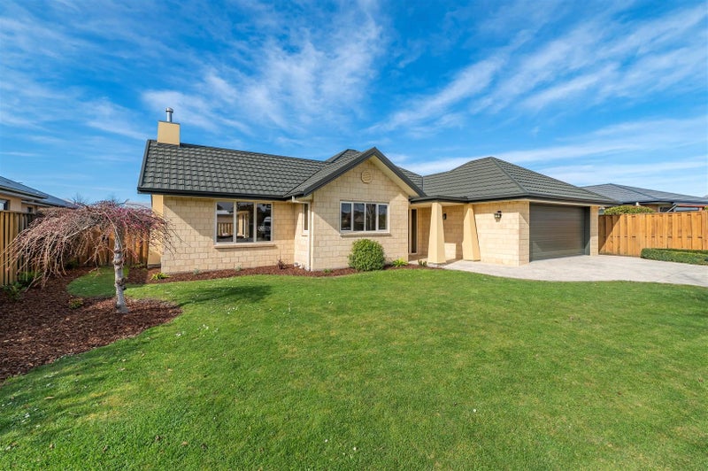 9 Saracen Avenue, Northwood, Christchurch - Carousel 2