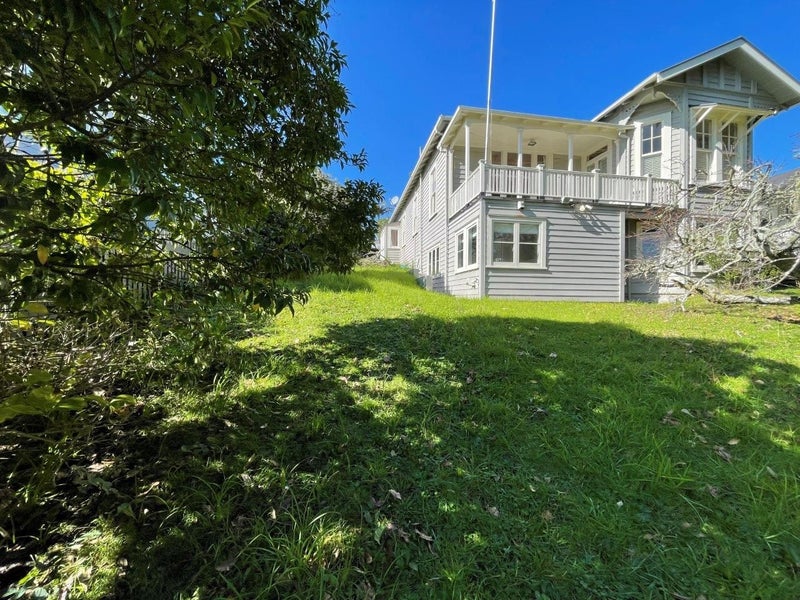 39 Glen Road, Stanley Point, Auckland - Carousel 2