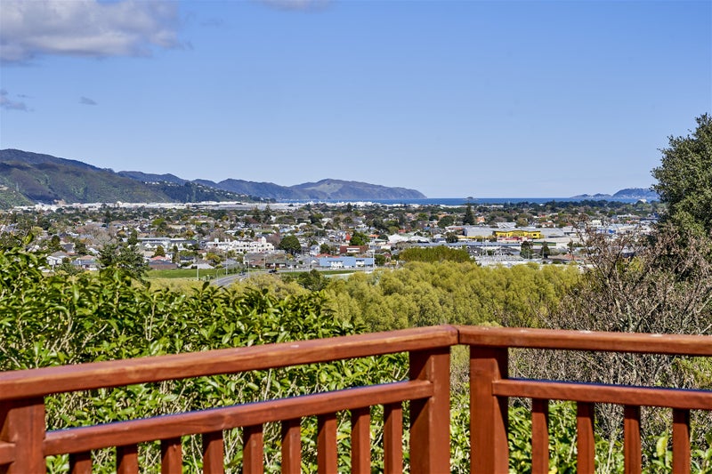 10 Wairere Road, Belmont, Lower Hutt - Carousel 2