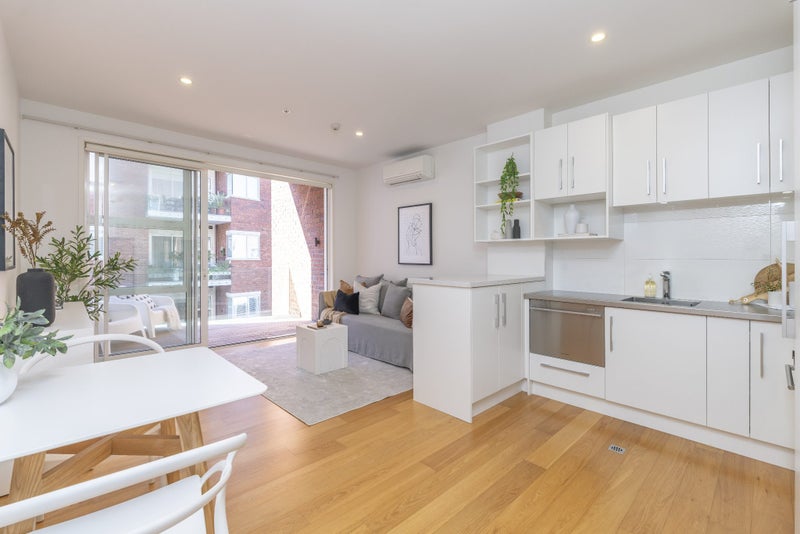 105/64 Surrey Crescent, Grey Lynn, Auckland - Carousel 2