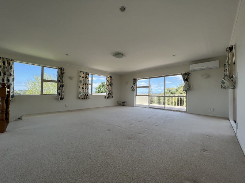 53 Juniper Road, Sunnynook, Auckland - Carousel 2