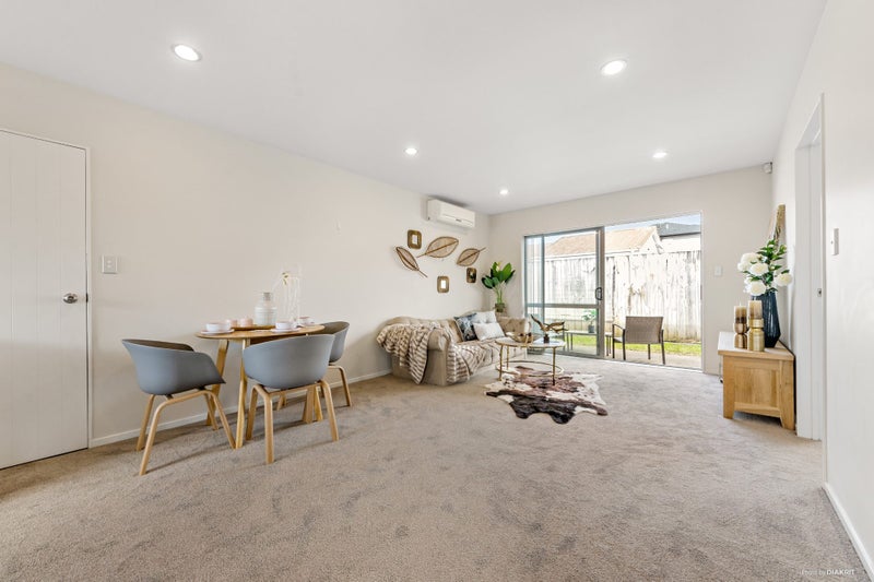 39/68 Fonteyn Street, Avondale, Auckland - Carousel 2
