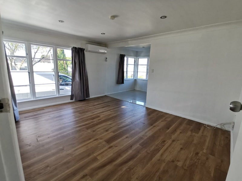 19 Fleming Street, Manurewa East, Auckland - Carousel 2