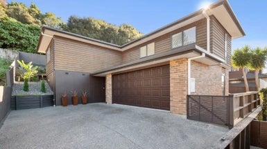 4 Kanuka Place, Pyes Pa, Tauranga - Carousel 1