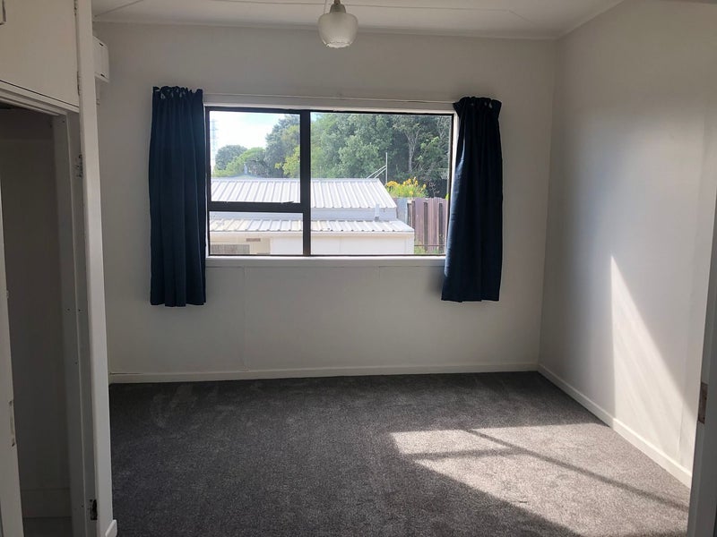24 Tahurangi PL, Spotswood, New Plymouth - Carousel 2