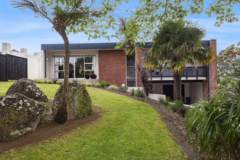 54 Fairway Drive, Kamo, Whangarei - Carousel 2