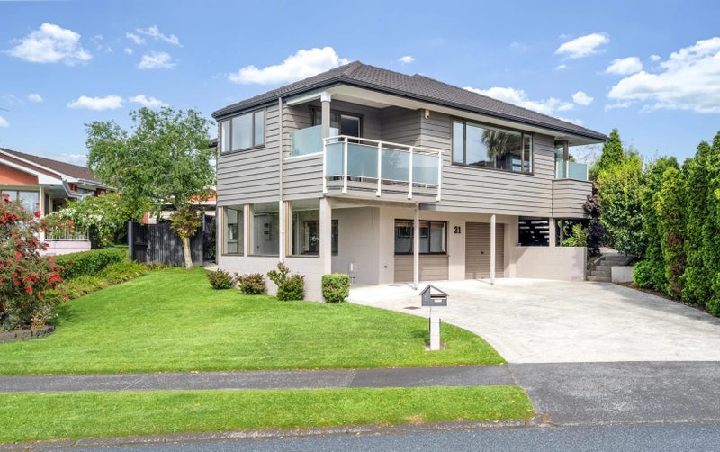 21 Olena Avenue, Sunnyhills, Auckland - Carousel 1