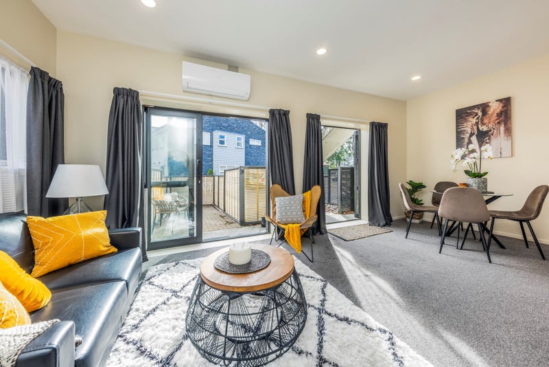 GL/193 Main Highway, Ellerslie, Auckland - Carousel 2