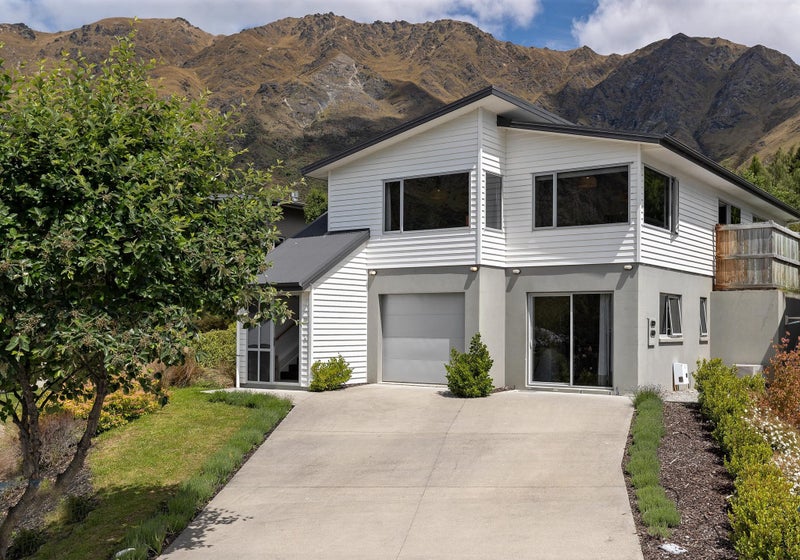 30B Harrys Close, Queenstown - Carousel 1