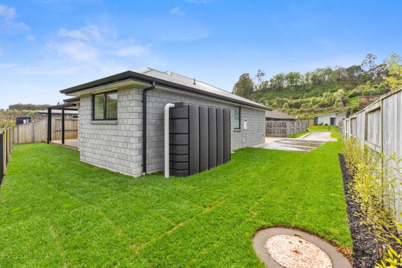 30A Pakanga Grove, Pyes Pa, Tauranga - Carousel 15