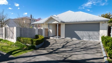 94 Saint James Avenue, Papanui, Christchurch - Carousel 1