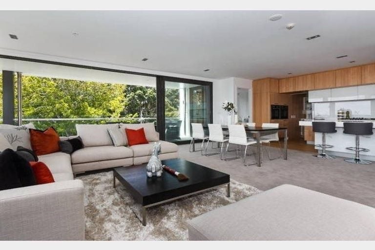301/28 Balfour Road, Parnell, Auckland - Carousel 2