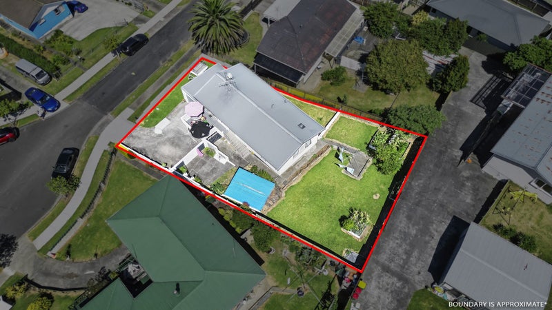 10 Valencia Place, Manurewa, Auckland - Carousel 2
