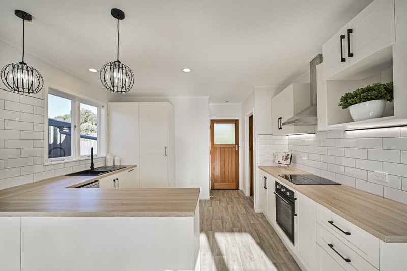 1013 Gordon Road, Raureka, Hastings - Carousel 1