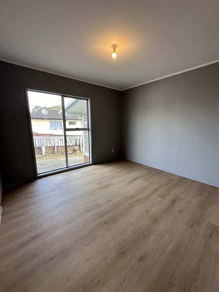 328 Roscommon Road, Clendon Park, Auckland - Carousel 13