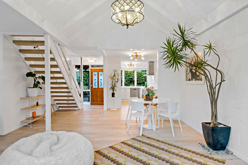 2/11 Pukeora Avenue, Remuera, Auckland - Carousel 2