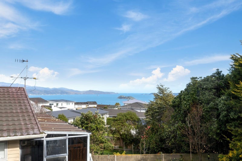 26 Laurel Grove, Maungaraki, Lower Hutt - Carousel 14