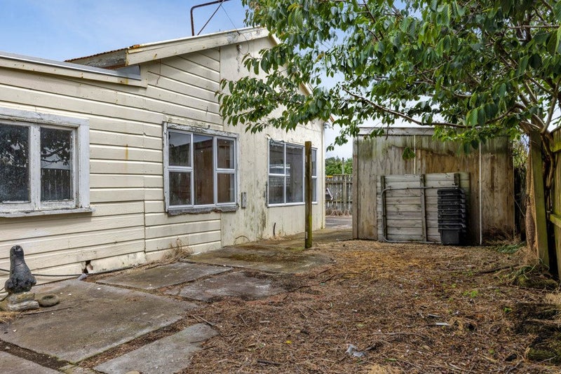 29 Allison Street, Ōpunake - Carousel 2