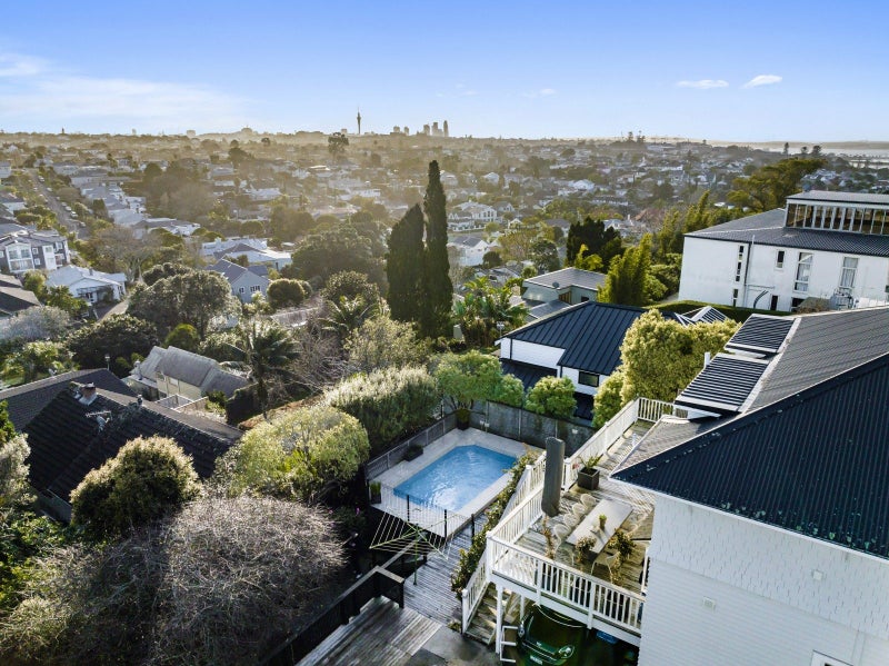 72 Upland Road, Remuera, Auckland - Carousel 2