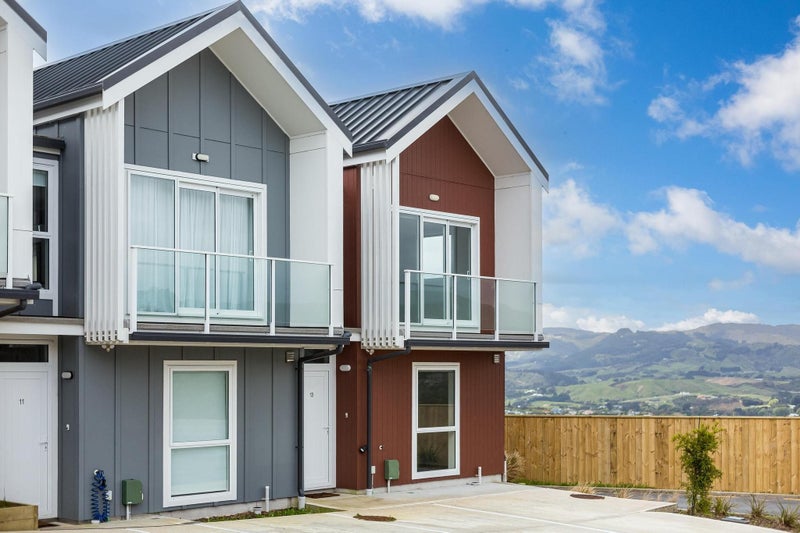 13 Kohu Way, Whitby, Porirua - Carousel 20