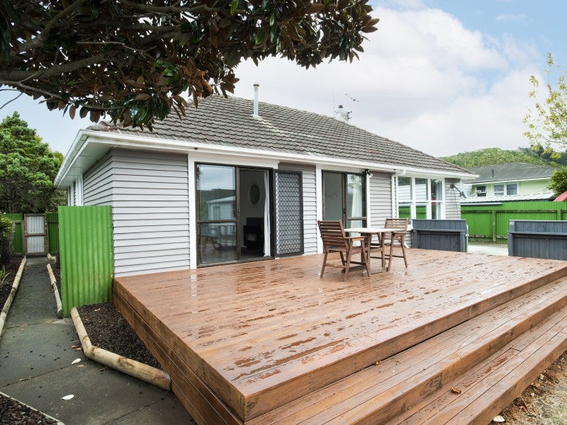 15 Glasgow Crescent, Kaiti, Gisborne - Carousel 26