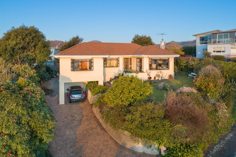 42 Victoria Heights, Stepneyville, Nelson - Carousel 2