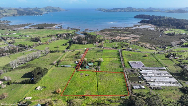 3195A Tiki Road, Preece Point, Coromandel - Carousel 1