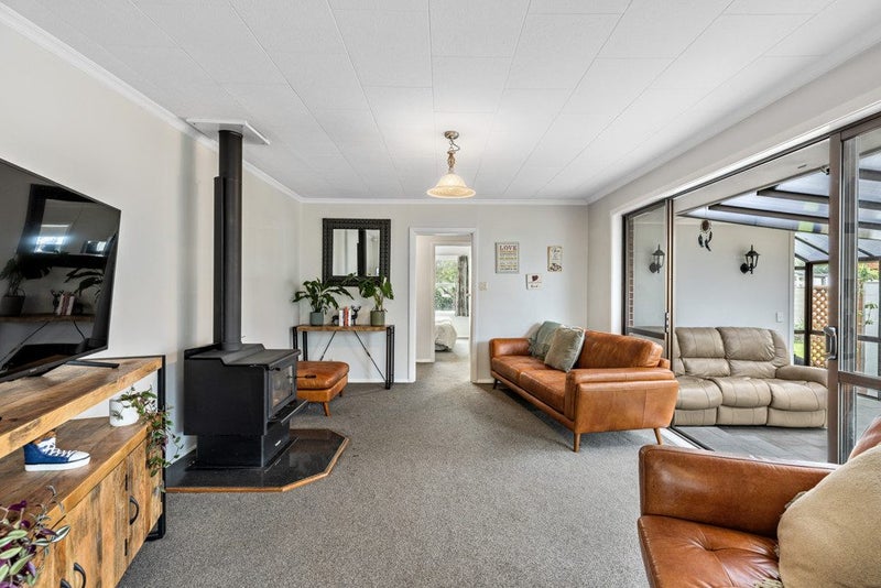 11 Logie Place, Bromley, Christchurch - Carousel 2