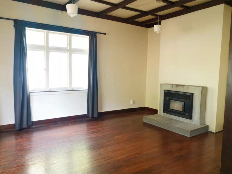 119 Galloway Street, Hamilton East, Hamilton - Carousel 2