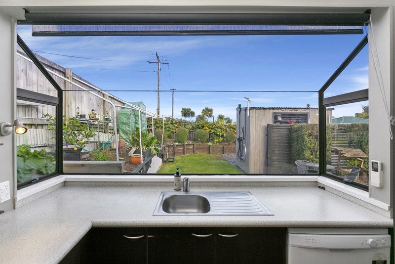 2/44 Taupo View Road, Taupo - Carousel 1