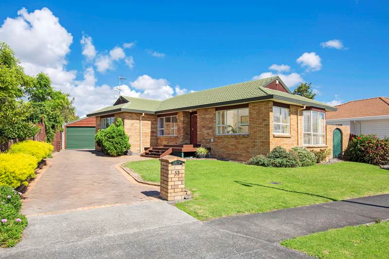 52 Burswood Drive, Burswood, Auckland - Carousel 1