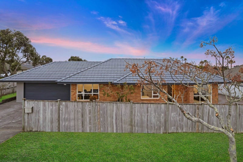 2 Vidiri Court, Flat Bush, Auckland - Carousel 1