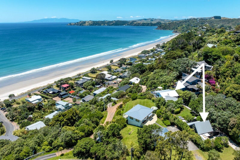 394 Sea View Road, Onetangi, Waiheke Island - Carousel 2