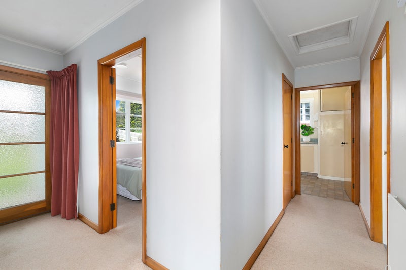 6 Ballantyne Street, Waverley, Dunedin - Carousel 2