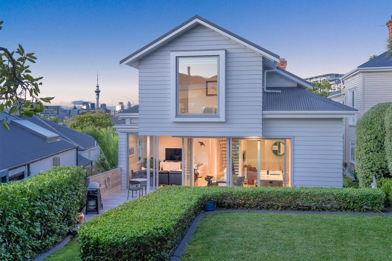 12 Grosvenor Street, Grey Lynn, Auckland - Carousel 2