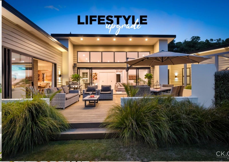 6 Te Ahi Parera Place , KOROKORO, LOWER HUTT - Carousel 1