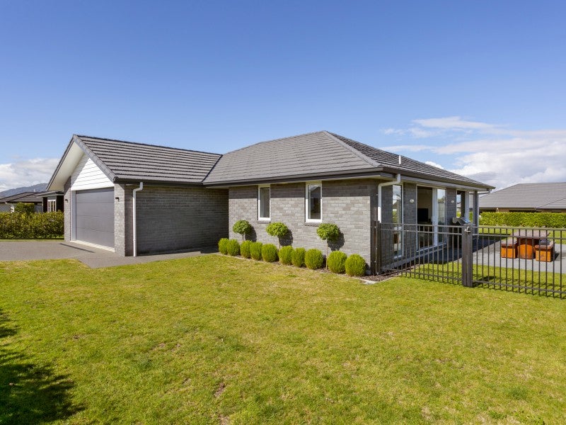 7 Royal Coachman Drive, Nukuhau, Taupo - Carousel 1